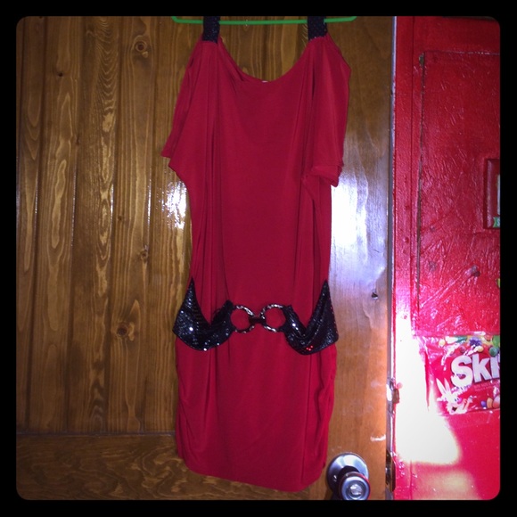 Hello girls I'm selling a dress it's SX - Picture 1 of 1