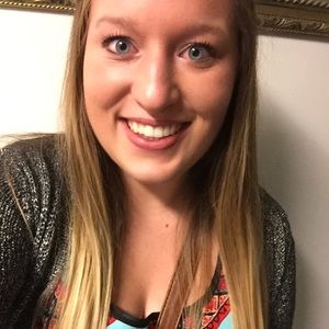 Meet your Posher, Lucy