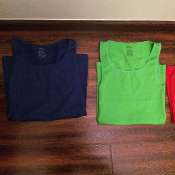 Tank top bundle