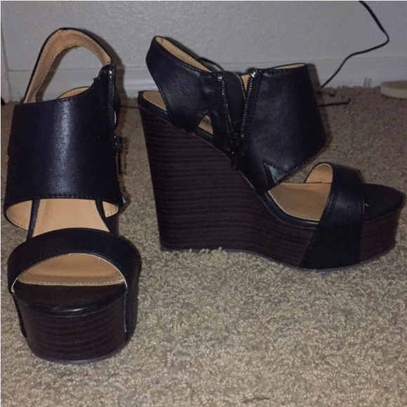 Charlotte Russe Black wedges