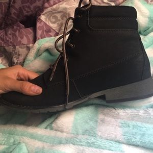 Madden Girl Boots