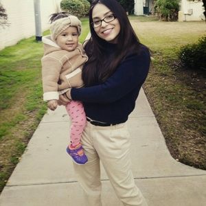 Meet your Posher, Iris