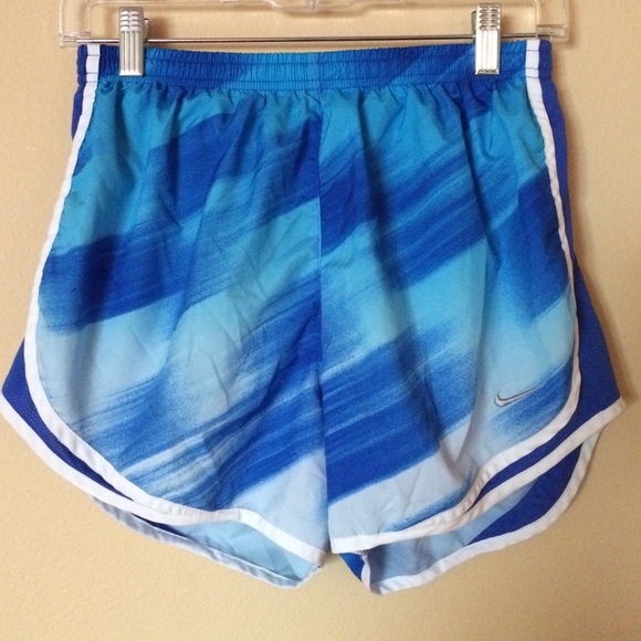 Nike Pants - Nike dri fit shorts