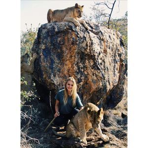 Meet your Posher, Taylor