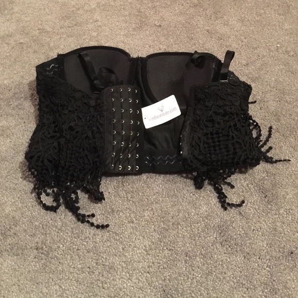 Black laced corset shirt - Picture 2 of 3