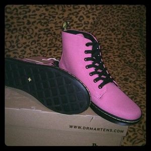 Dr.  Martens Air Wave