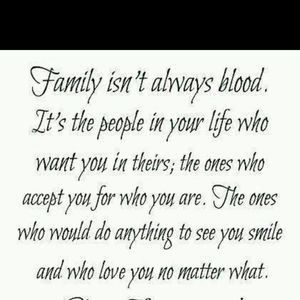 Meet your Posher, Lupita