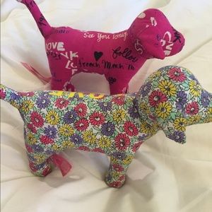 2 PINK Victoria secret dogs!