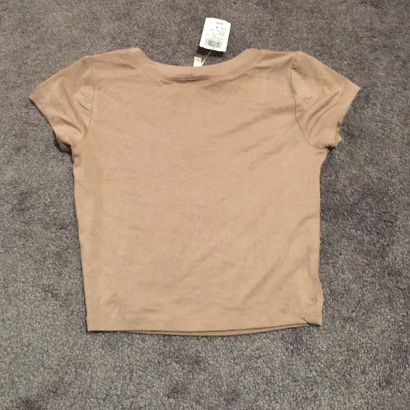 Tan crop top - Picture 2 of 3