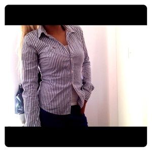 Holister long sleeve button down