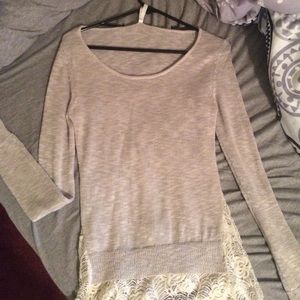 Grey/lace sweater XS
