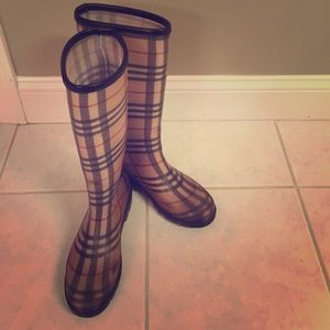 Authentic Burberry Galoshes