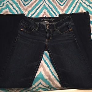 American eagle dark wash jeans