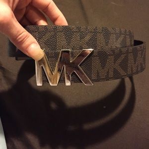MK belt