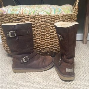 Ugg Sutter Boots. Barely Worn.