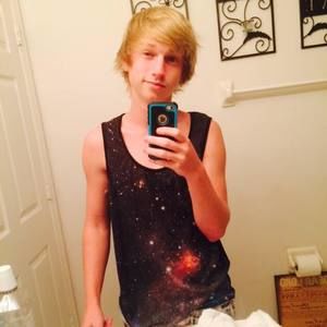 Meet your Posher, Chris