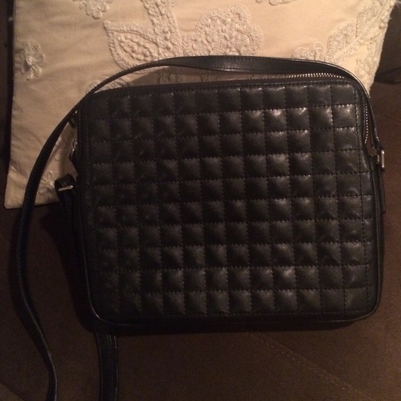 Banana Republic Handbags - ONE DAY SALE❤️Banana Republic Bag