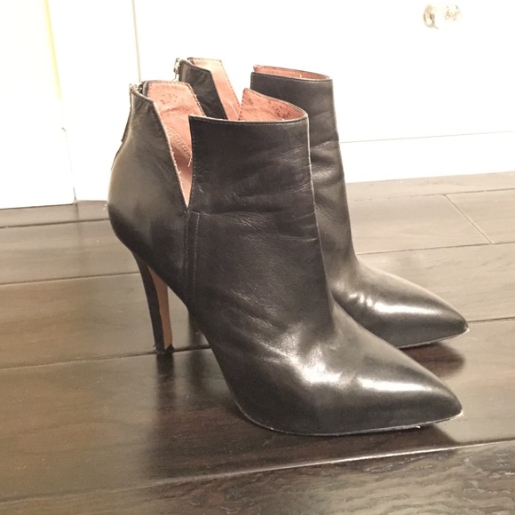 Corso Como booties