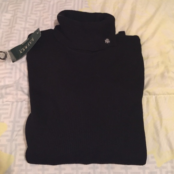 Ralph Lauren black turtle neck sweater 🍁🍂