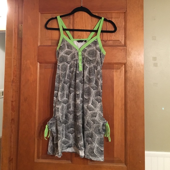 Fox green and black dress - Picture 1 of 4