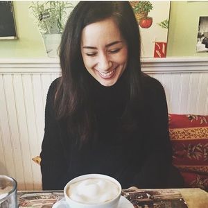 Meet your Posher, Christina