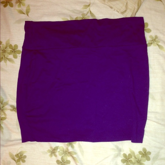 Purple bodycon skirt