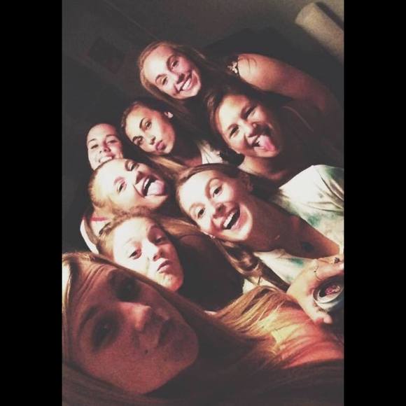 Meet your Posher, Sabrina