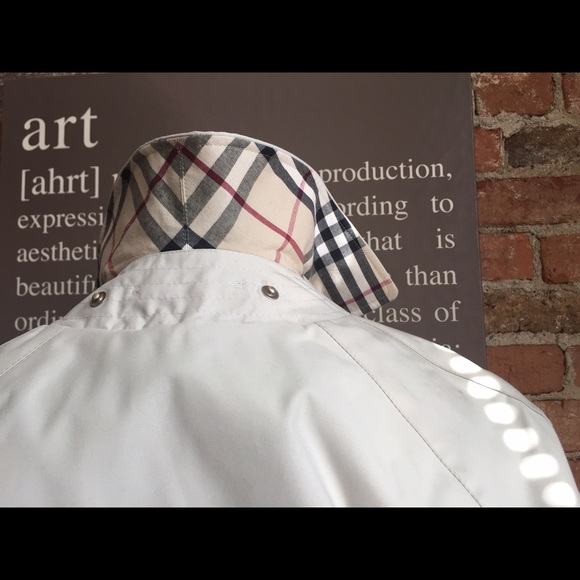Burberry Coat w/Detachable Hood & Wool Warmer