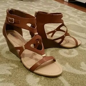 JustFab brown wedge sandals