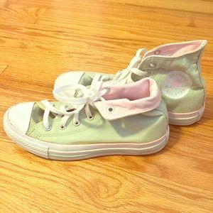 Pastel Converse Hightop Chucks
