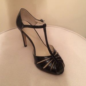 Zara black patent leather heels