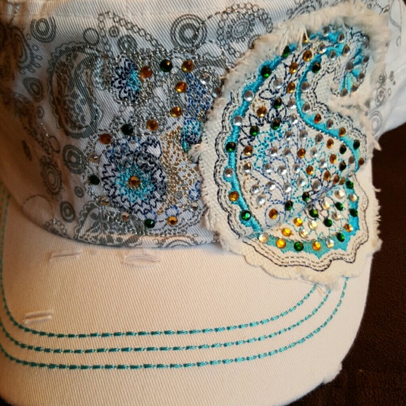 **SOLD** Cadet Hat - Picture 4 of 4