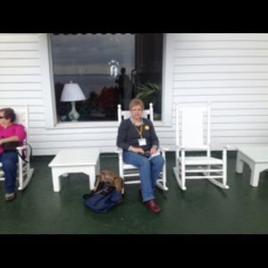 Meet your Posher, Lynda