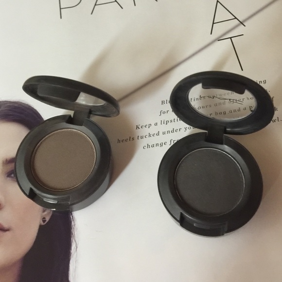 MAC  eye shadow