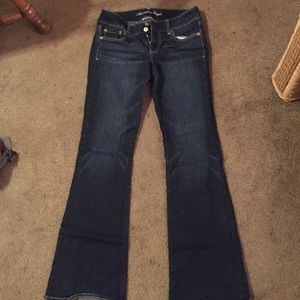 AE artist jeans