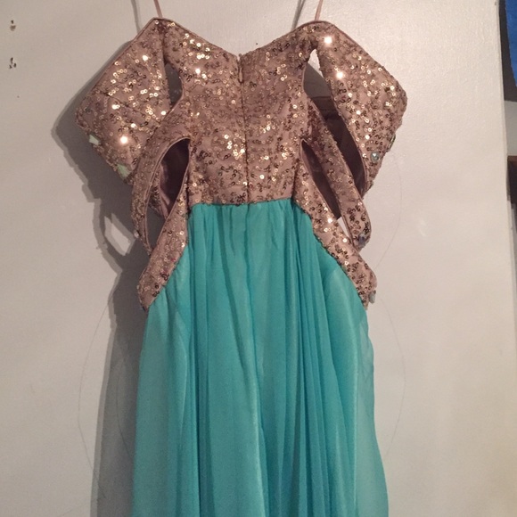 Prom Dress - Picture 2 of 3