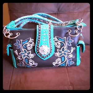 PRICE REDUCED!!!    Concealed Carry Purse