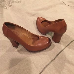 Cork-Ease Stacked Heels