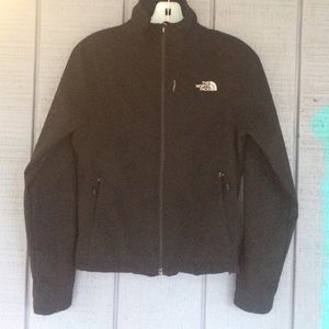zip up north face windbreaker