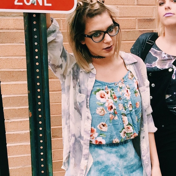 Floral peasant tank