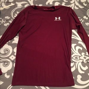 Unisex under armor shirt