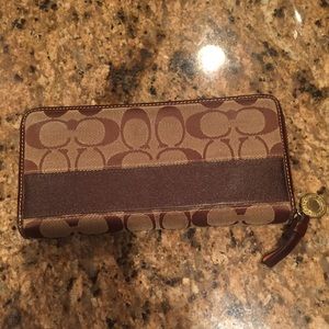 Authentic Coach wallet