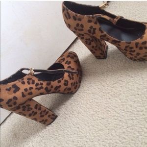 Leopard print Mary Jane platforms