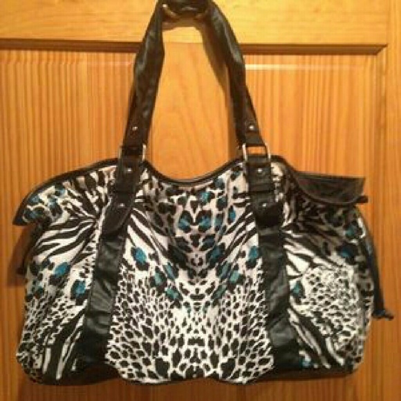 Zebra purse