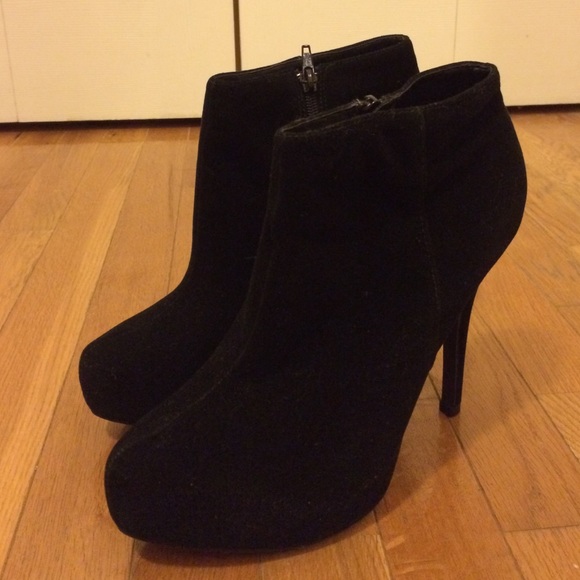 Faux suede black booties