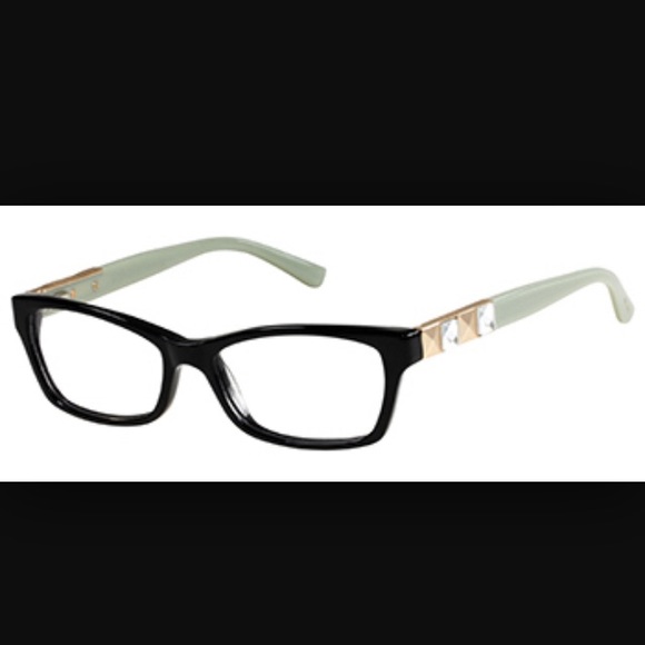 Guess frames - Picture 1 of 5