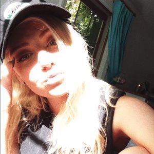 Meet your Posher, Tyler