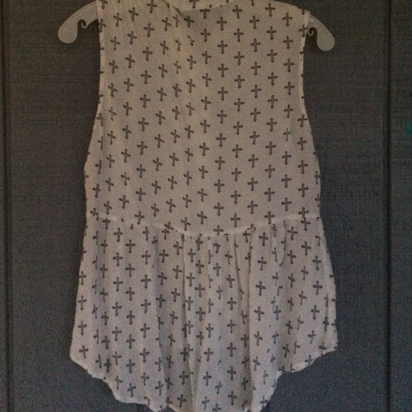 button up cross-printed forever 21 blouse - Picture 3 of 3