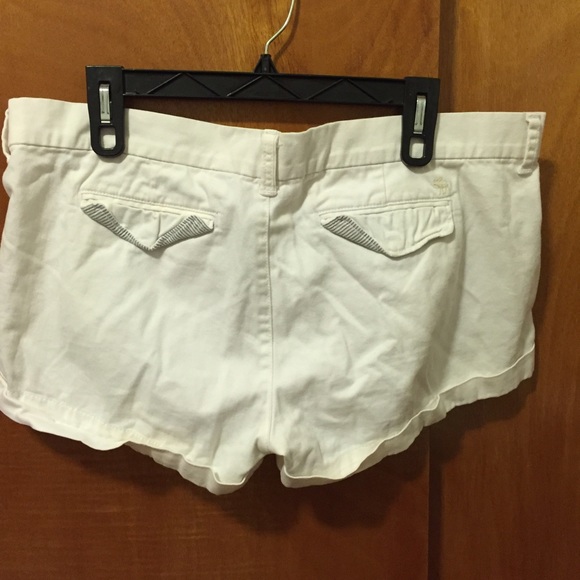 White cotton mini short - Picture 2 of 3