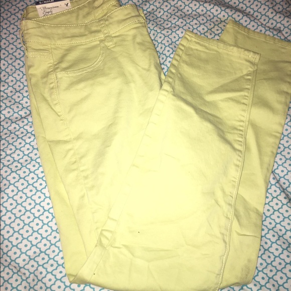 American eagle yellow Jeggings